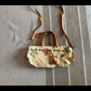 DOONEY & BOURKE Small Beachy Tassle Tote